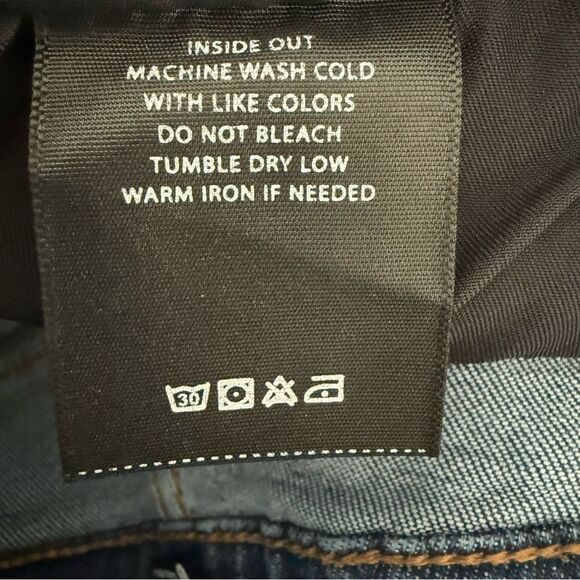 Tahari Kelly Classic Skinny Blue Skinny Jeans with Modern Tapered Fit - Picture 7 of 7